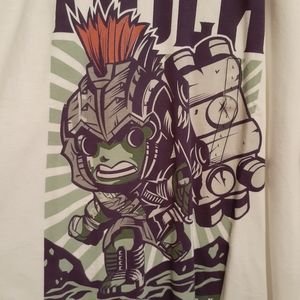 White hulk pop t shirt